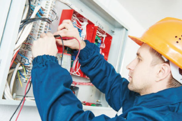 Realizzazione impianti elettrici Latina,Frosinone, Roma